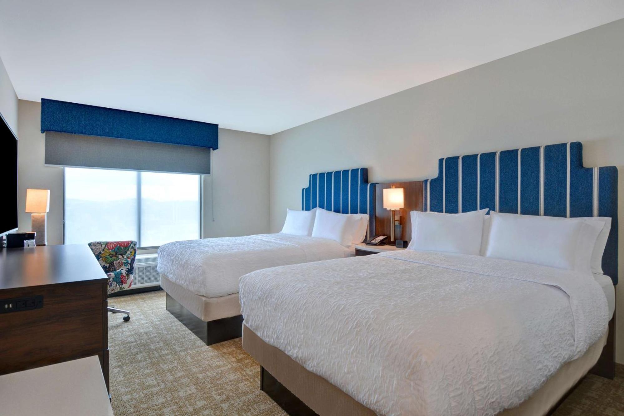 Hampton & Downtown Capitol View, Tn 3*
