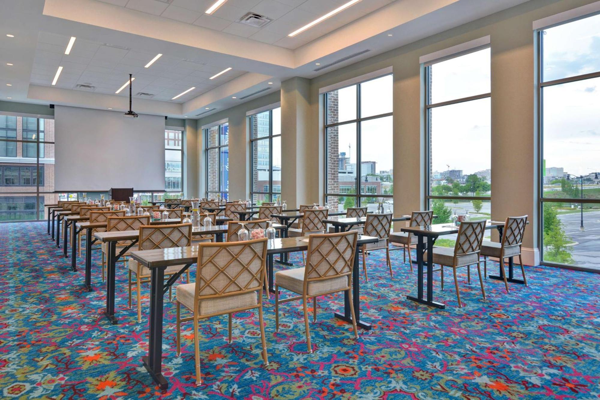 Hotel Hampton & Downtown Capitol View, Tn 3*